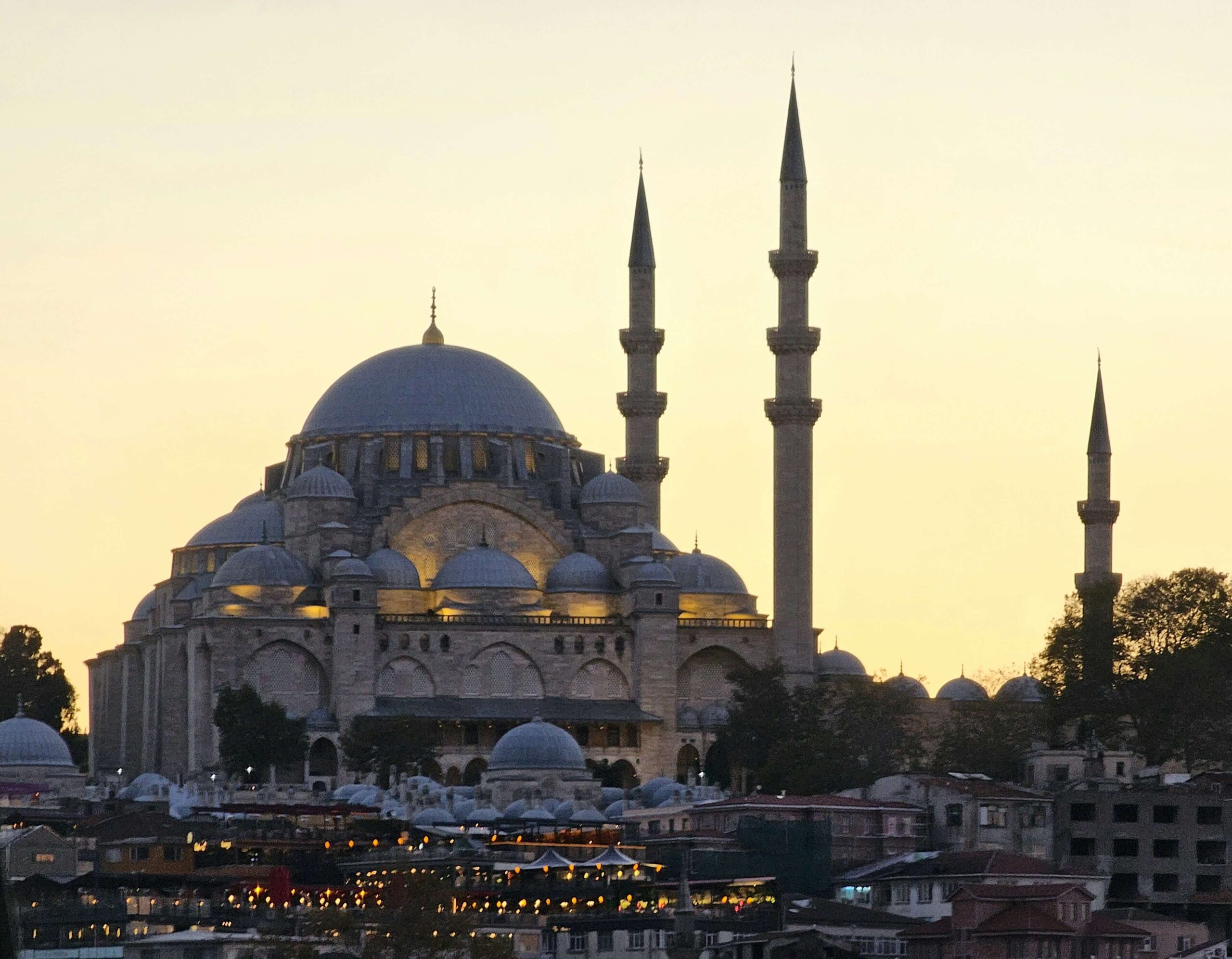 Understanding Zakat: A Complete Guide to Islamic Charitable Giving